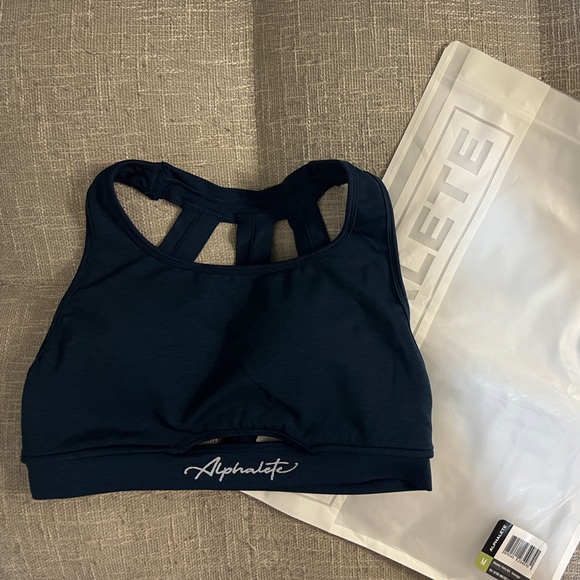 Alphalete Trinity Sports Bra in Moonlight - Picture 3 of 7